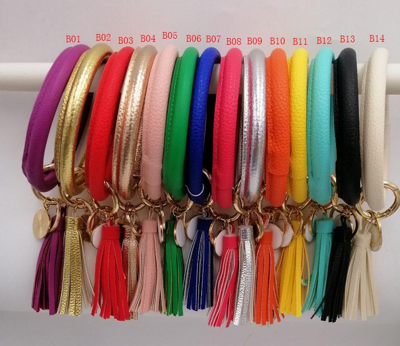 Chaveiro com monograma de cact - Monogram Keychain Leather avaliação e preço