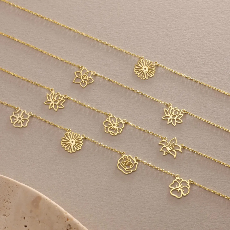 Colar personalizado de flores  - Birth Flower Necklace avaliação e preço